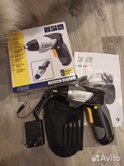 Шуруповерт аккумуляторный