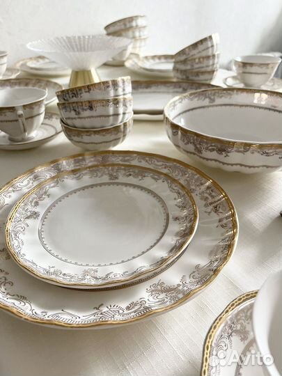 Набор столовой посуды на 6 персон