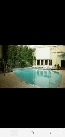 Коттедж 1000 м² на участке 10 сот.