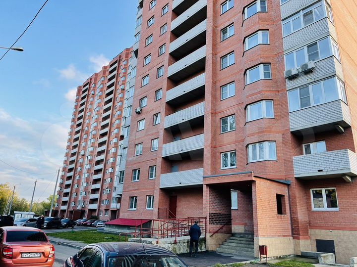 2-к. квартира, 75 м², 4/17 эт.