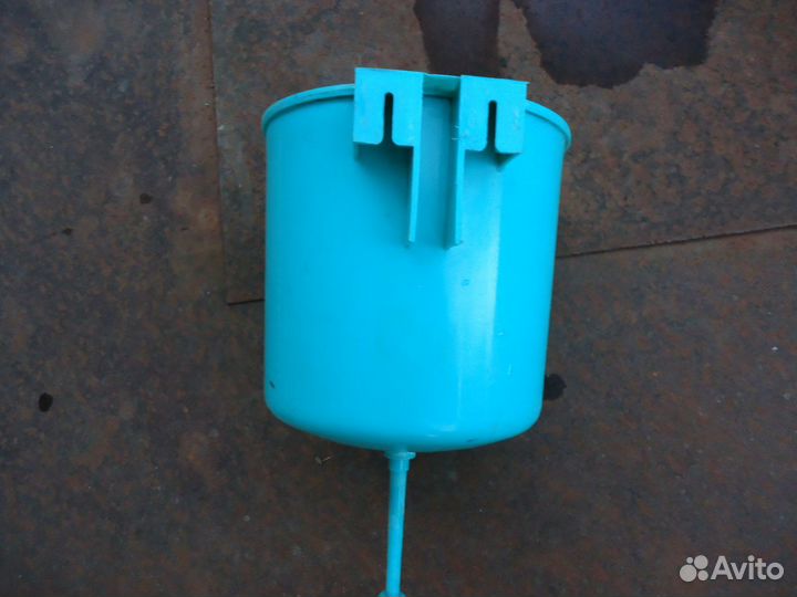 Умывальник (рукомойник) полевой во дворе