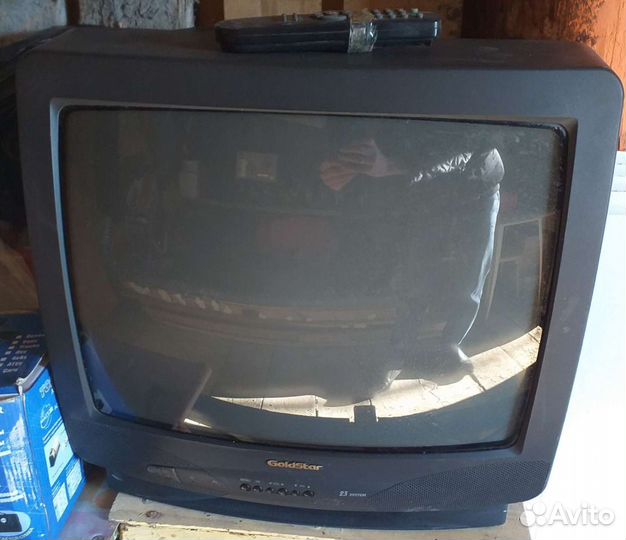 Цветной телевизор