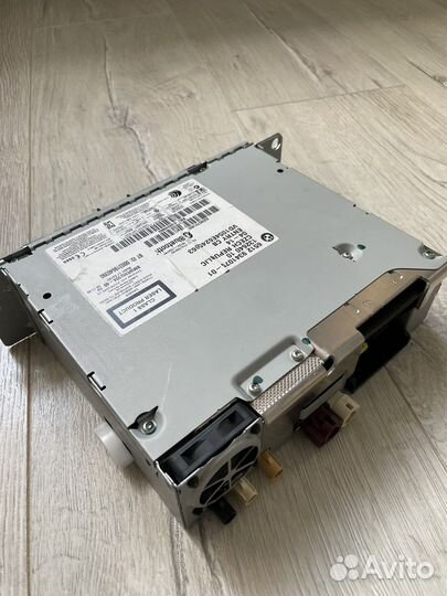 Штатное головное устройство BMW F30