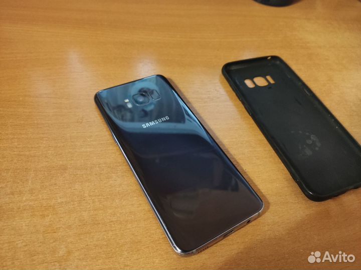 Samsung Galaxy S8, 4/64 ГБ