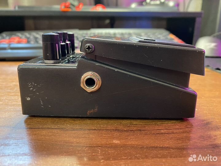 Гитарная педаль Boss Metal Zone MT-2