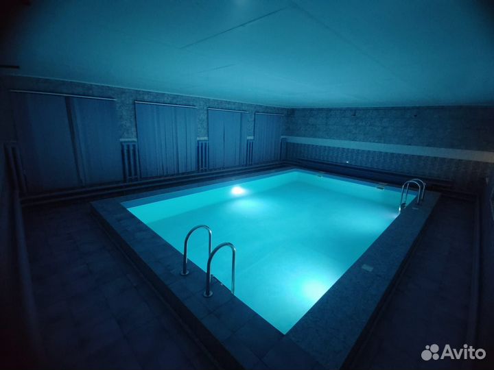 Сауна с бассейном