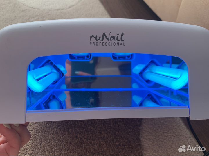 Лампа для ногтей