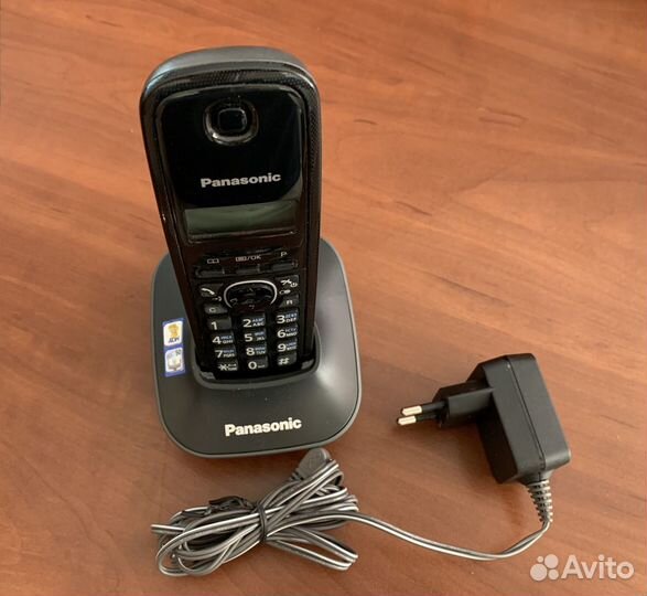 Радиотелефон Panasonic KX-tg1611ru