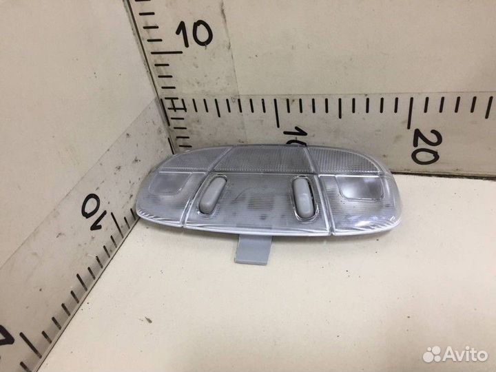 Плафон внутреннего освещения Ford Explorer