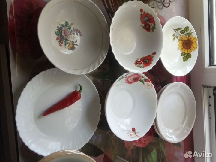 Посуда тарелки.чайный сервис