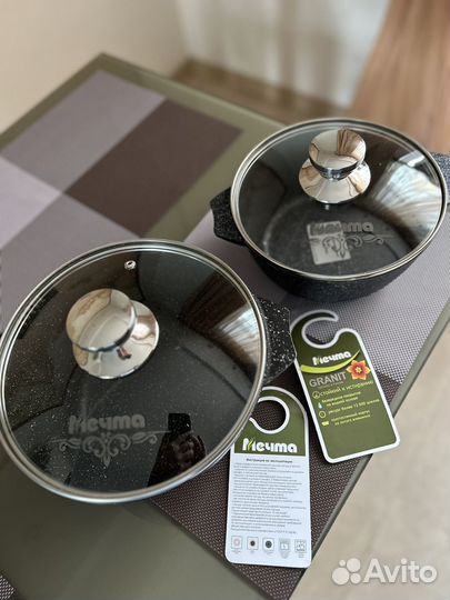 Кастрюля новая гранит на 2 литра