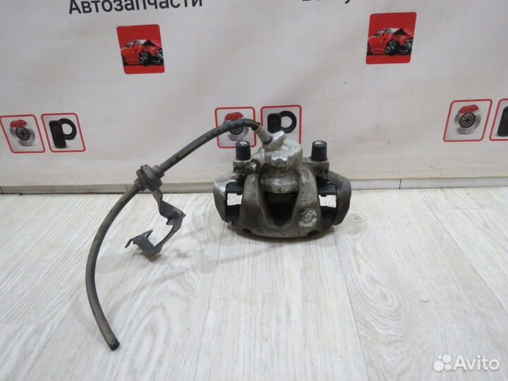 Суппорт тормозной передний Renault Sandero 2