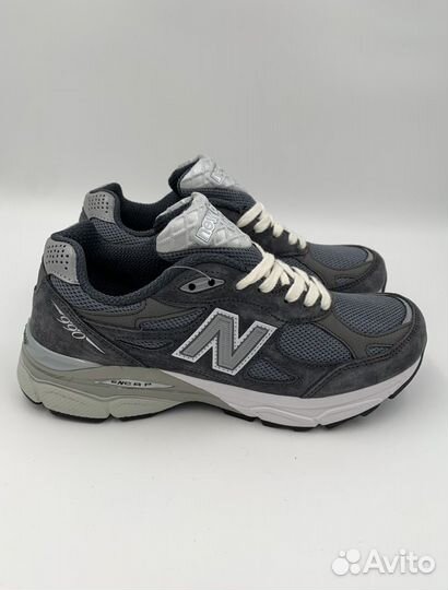 Кроссовки New Balance 990 v3