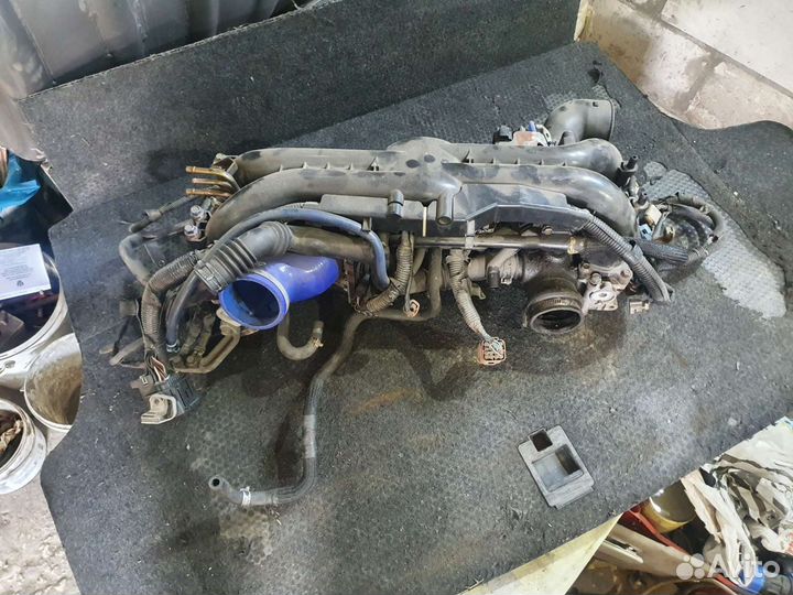 Впускной коллектор Subaru legacy bl5 ej20x