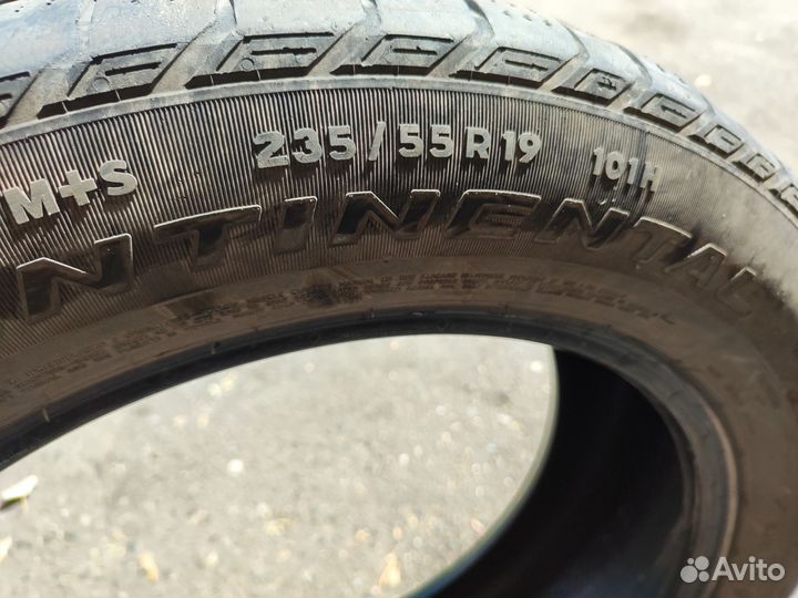 Continental AllSeasonContact 235/55 R19