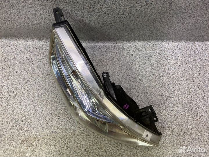 Фара правая Nissan Teana J32 2008
