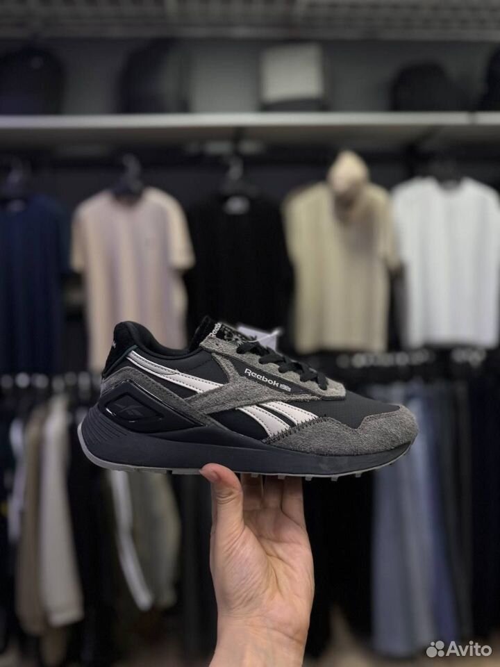 Кроссовки reebok classic