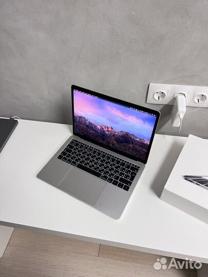 Macbook pro 13 2017