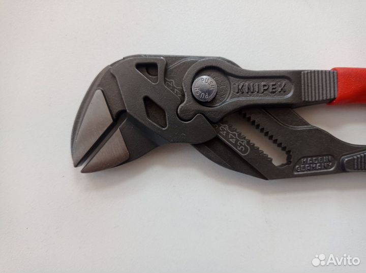 Клещи переставные knipex 86 01 250