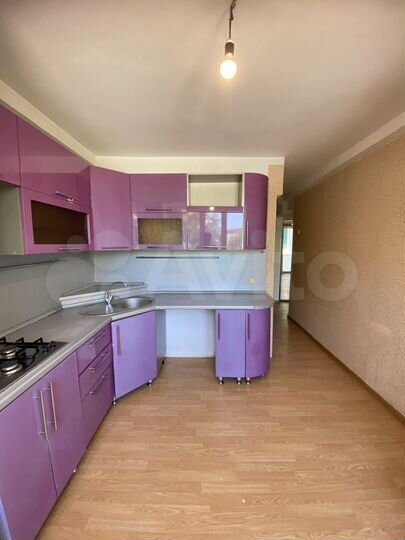 2-к. квартира, 55 м², 2/5 эт.