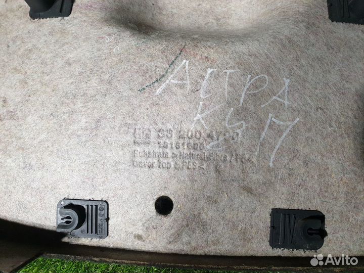 Обшивка багажника Opel Astra H