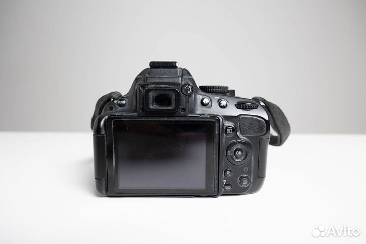 Зеркальный фотоаппарат Nikon D5100 с 2 объективами