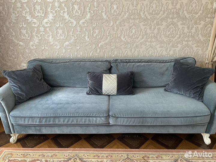 Диван с креслами