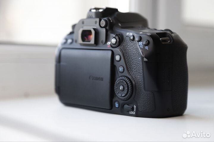 Canon 80D; 15-85, 18-55mm