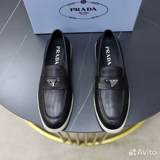 Лоферы мужские Prada