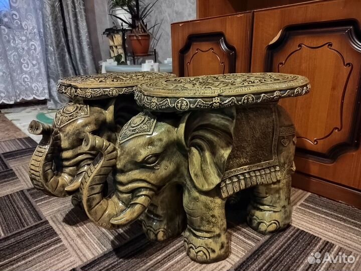 Гипсовые слоны