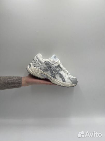 Кроссовки asics trv2