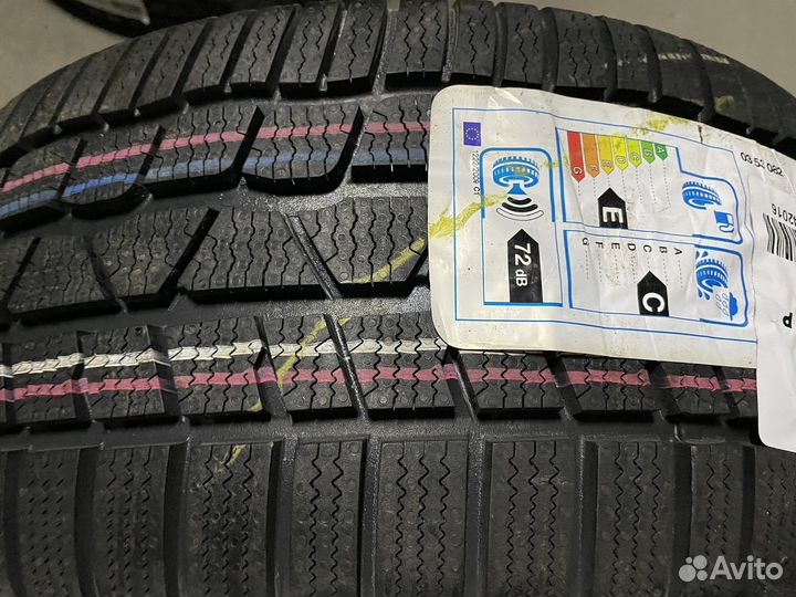 Continental ContiWinterContact TS 830 P 245/45 R17 99H