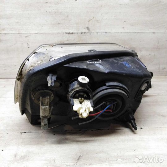 Фара передняя левая Renault logan I