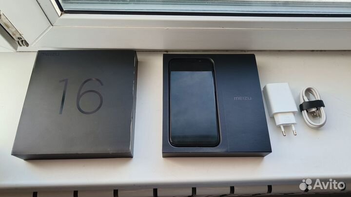 Meizu 16X, 6/128 ГБ