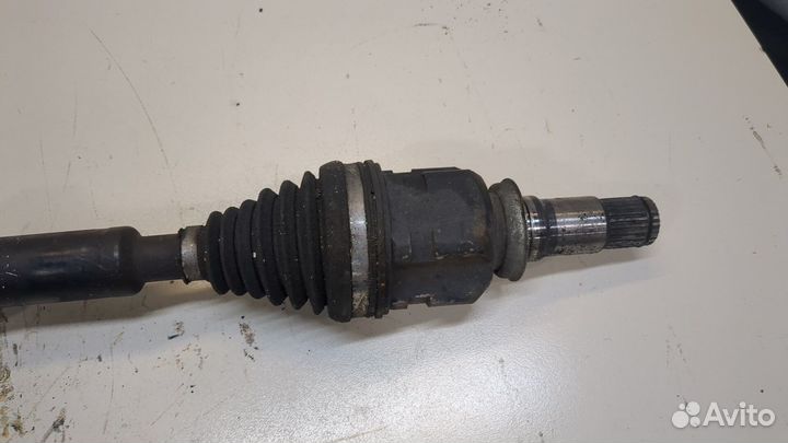 Полуось правая передняя Toyota Prius, 2012