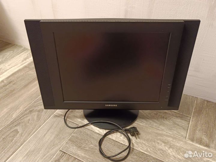 Телевизор samsung