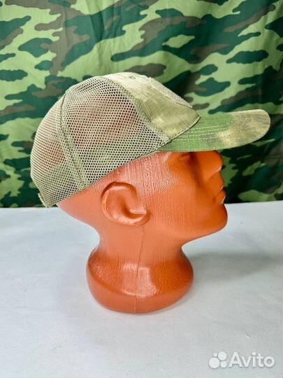 Кепка с черепом