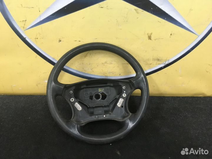 Руль Мерседес С w 203 A2034600803