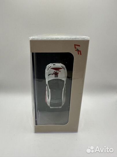 Коллекционная модель toyota gt86 pandem 1:64