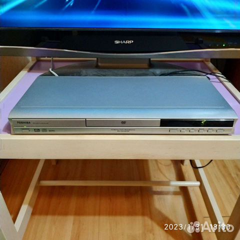 DVD плеер Toshiba SD-240E