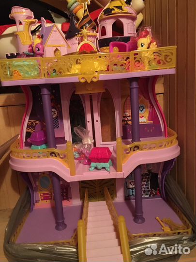 Игрушка Замок