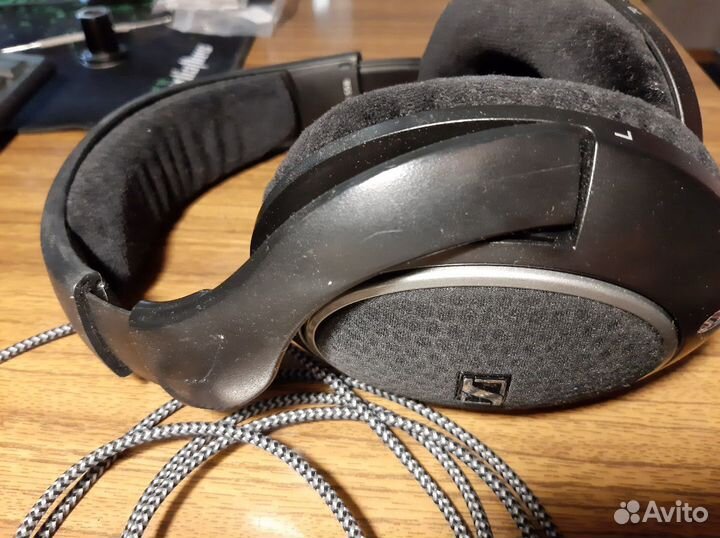 Наушники Sennheiser HD558