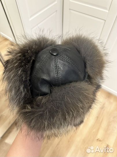 Мужская зимняя шапка. Чернобурка+кожа. р56