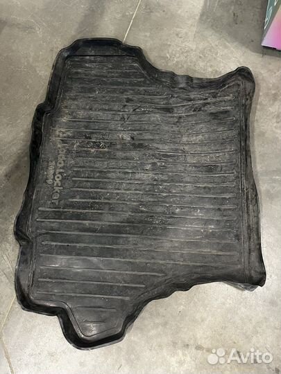 Коврик на LADA