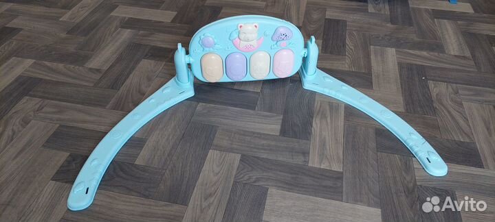 Музыкальная игрушка для ножек малыша