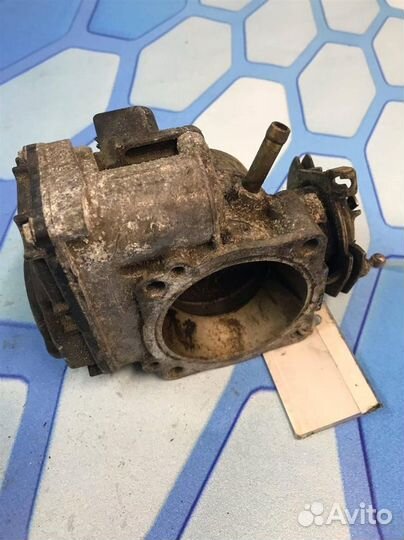 Дроссельная заслонка 078133063AK