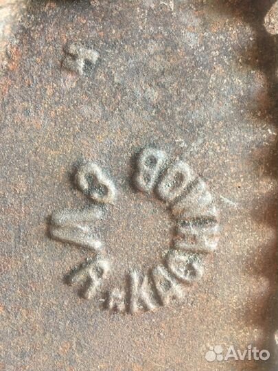 Утюг старинный ретро