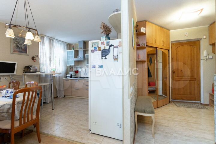 4-к. квартира, 100,7 м², 3/9 эт.