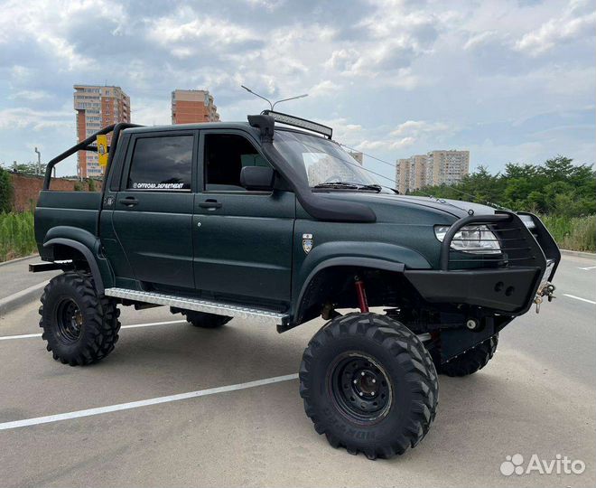 УАЗ Pickup 2.7 МТ, 2010, 2 000 км