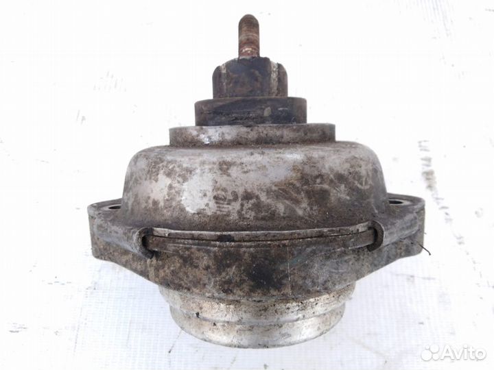 Подушка двс левая X3 E83 LCI N52 BMW